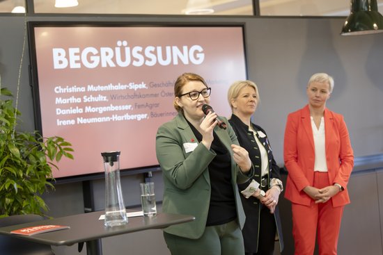 Accessories,  Adult,  Crowd,  Electrical Device,  Female,  Glasses,  Male,  Microphone,  Person,  Woman